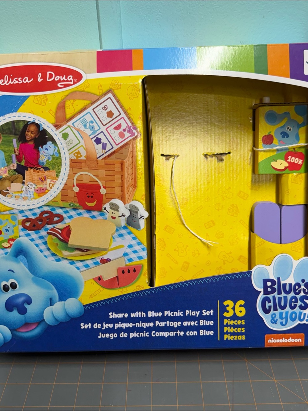 Melissa & Doug Blue's Clues & You Picnic Play Set - Yellow & Blue missing puppet